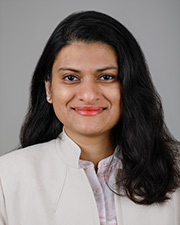 Greesha Pednekar博士