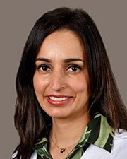 Sabina Khan博士