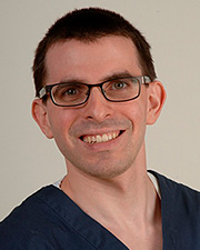 理查德·维特科夫（Richard Witkov），医学博士