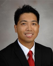 Andrew Li-Yung，医学博士