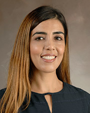 艾莎·哈塔克（Aisha Khattak）医学博士