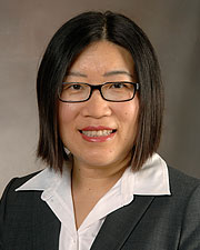 Hongjie Zhang，医学博士