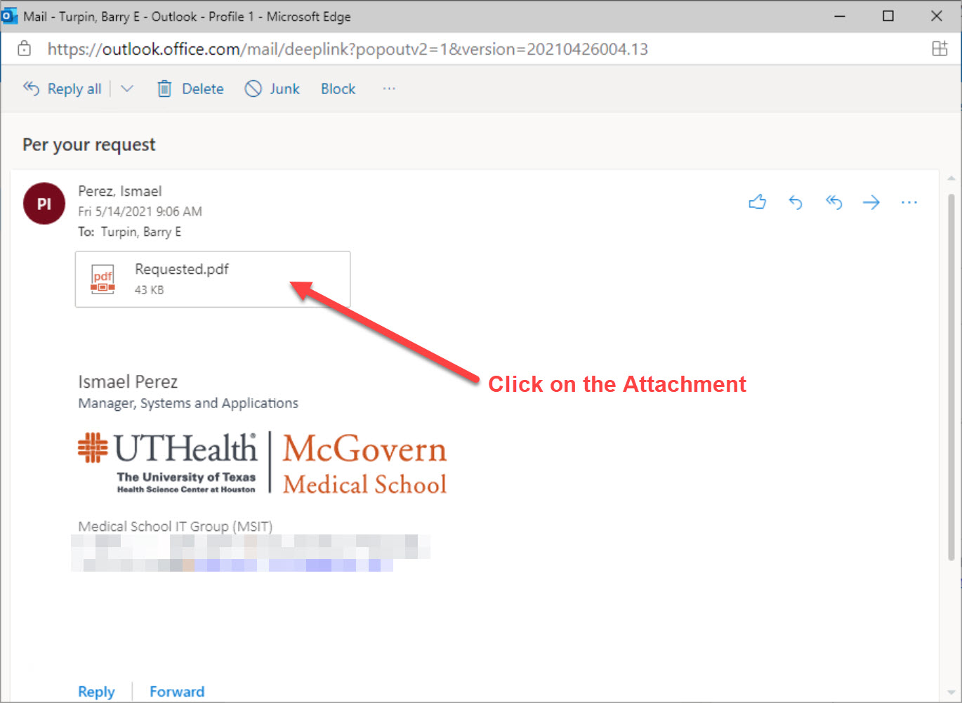 一个图像，指向电子邮件中附件的位置，并指示用户在Uthealth Citrix Webmail Portal中单击附件以打开它。