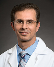 医学博士Reza Sadeghi博士