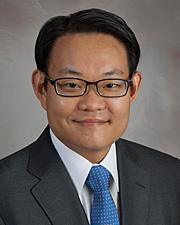 H. Alex Choi，医学博士