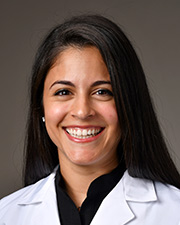 Adriana Ocon，医学博士