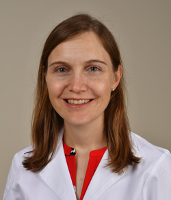 玛丽·里萨维（Mary Rysavy），医学博士