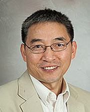 Songlin Zhang，医学博士，博士