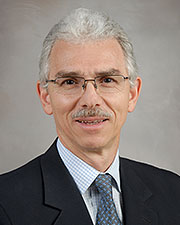 Miguel A. Escobar，医学博士