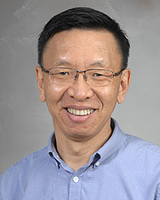 David Q. Wan，医学博士