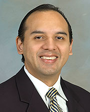 Ricardo Mosquera博士 - 儿科肺科学，过敏/免疫学和睡眠医学系主任